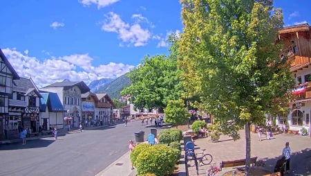 Leavenworth - Downtown Washington